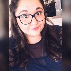 Meet your Posher, Melanie